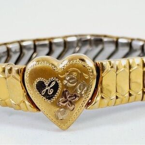 Gold sweetheart expansion Bracelet with Floral Design
